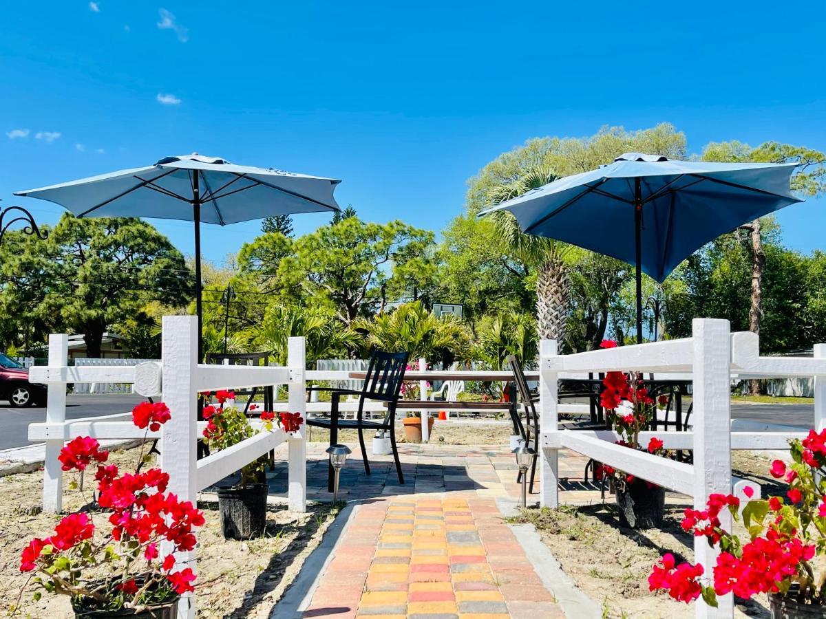 Siesta Inn Sarasota - Indian Beach Екстериор снимка